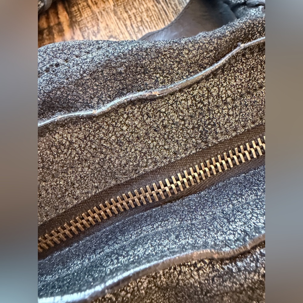 Balenciaga Metallic classic city bag - Picture 5 of 17